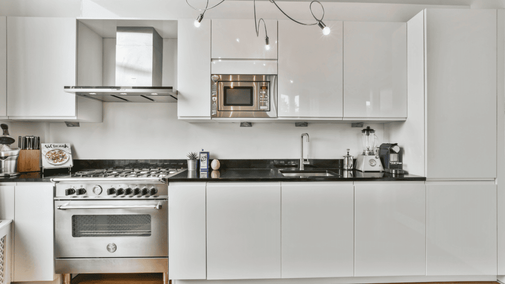 A shot of a kitchen that has upgraded its water using Houston Water Solutions. Getting a water filtration or conditioning solution has many benefits. Here are 10.