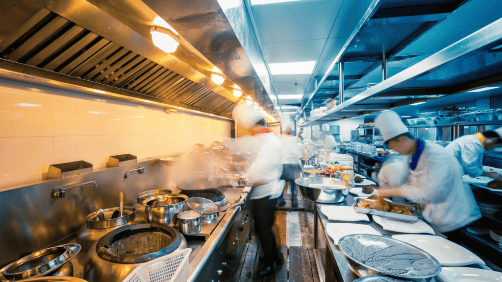 An image of a Houston restaurant kitchen that could use a water treatment system. In this article, we discuss why restaurants need commercial water filtration systems.